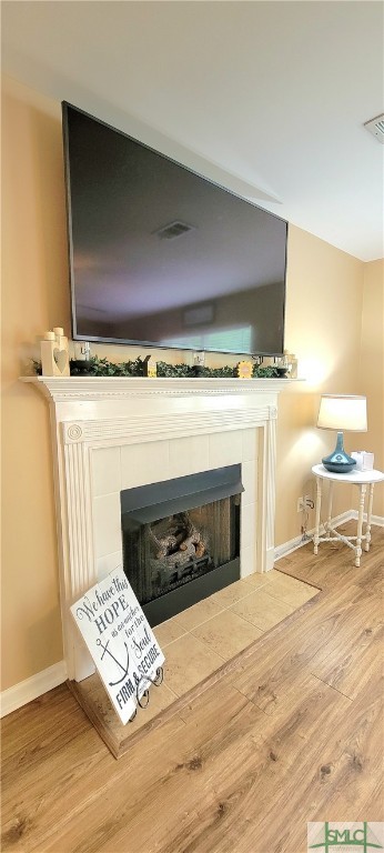 220 Creekside Circle