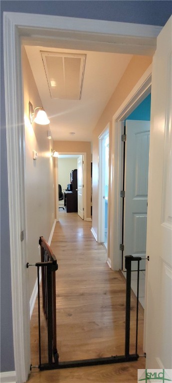 220 Creekside Circle