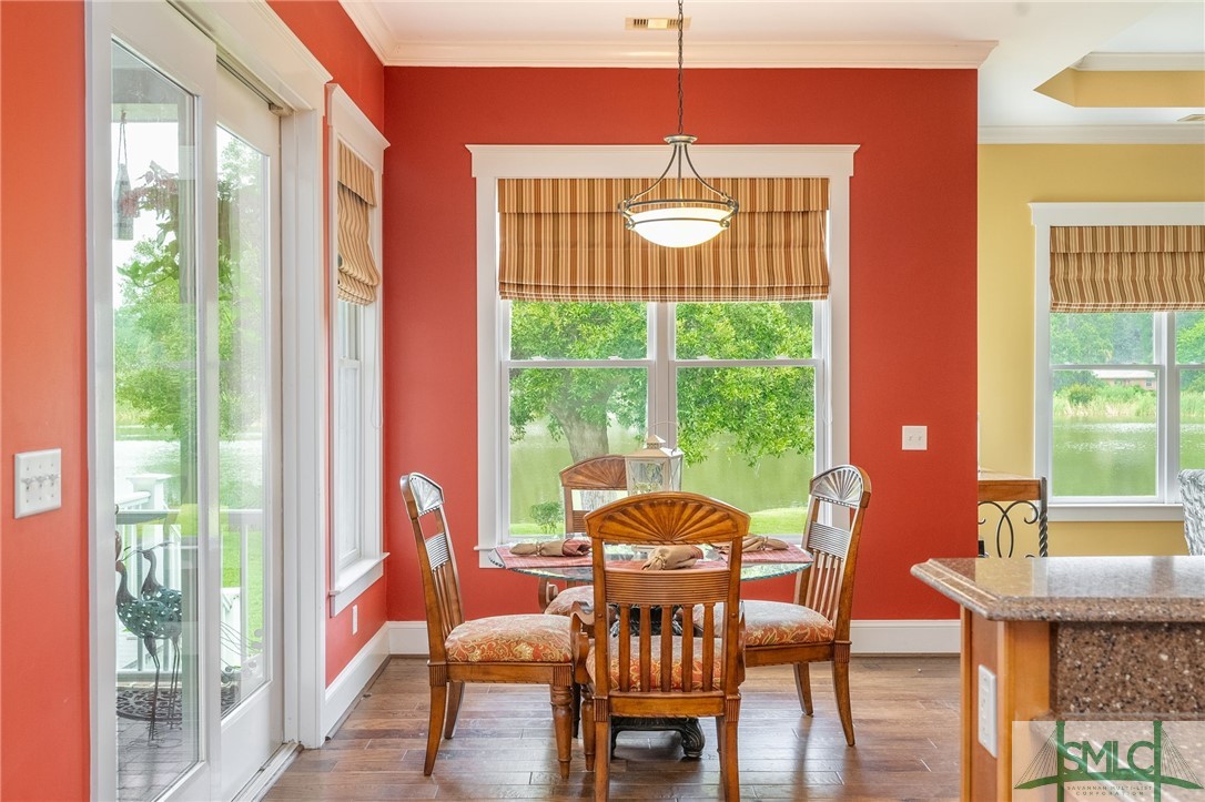 214 East Point Drive