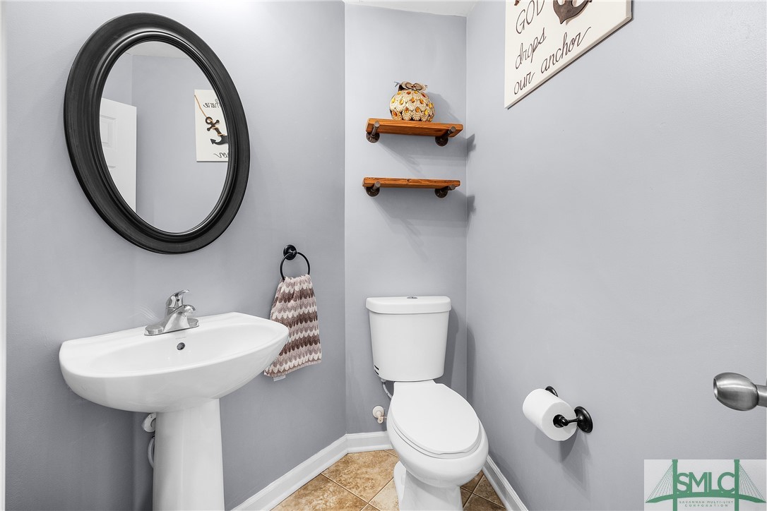 4 Timber Crest Court