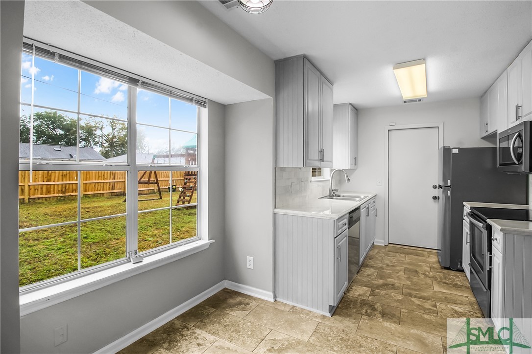 207 Laurelwood Drive