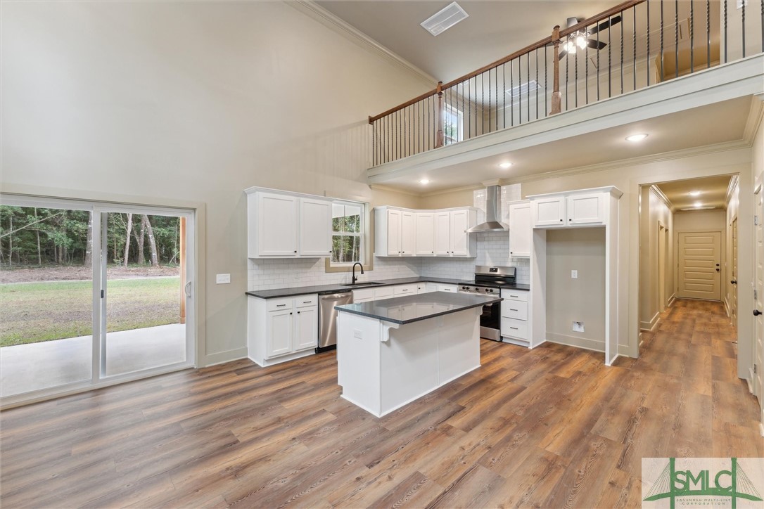 743 Log Landing Road