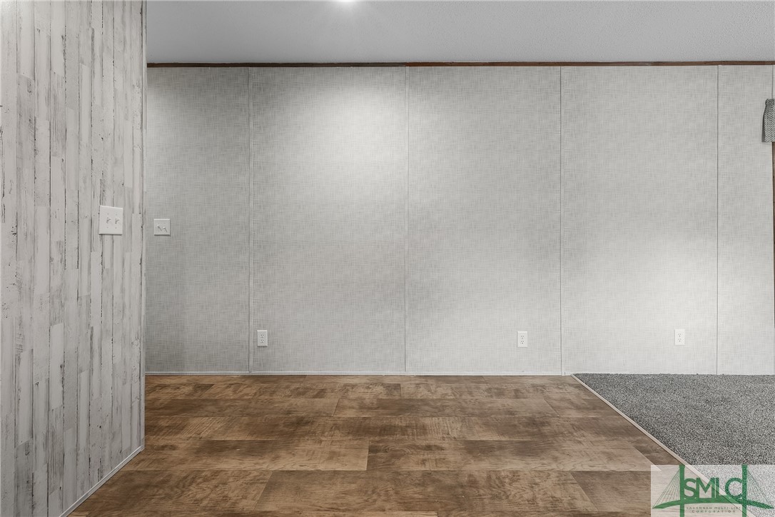 103 Hollow Oak Drive