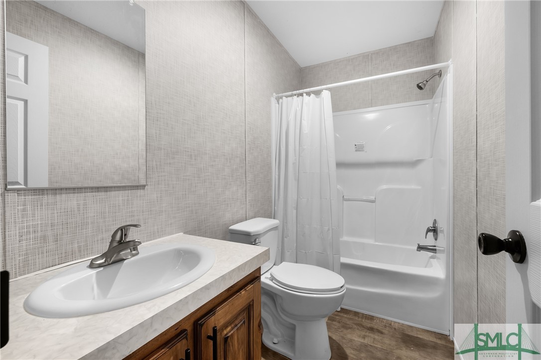 103 Hollow Oak Drive