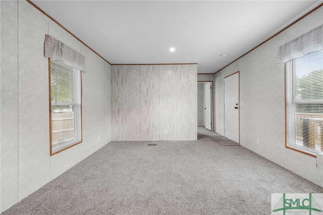 103 Hollow Oak Drive