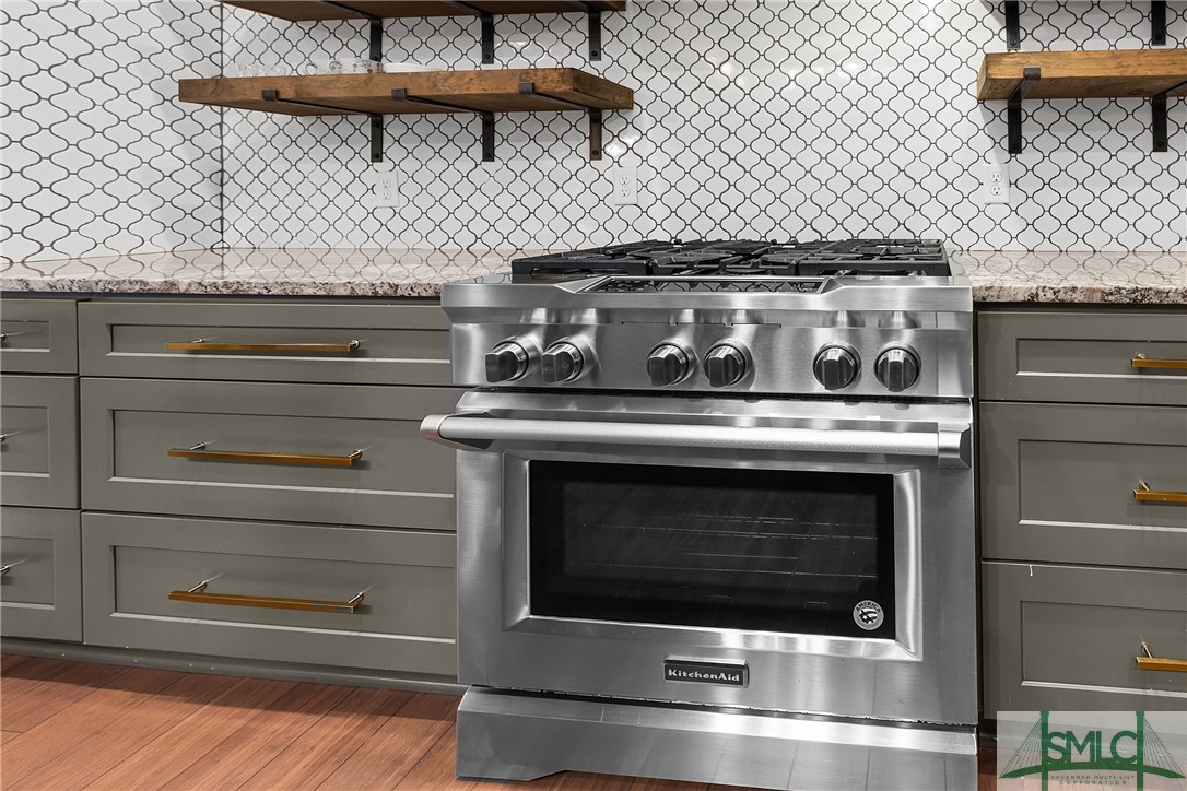 128 Grand View Drive