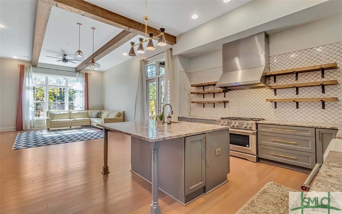 128 Grand View Drive