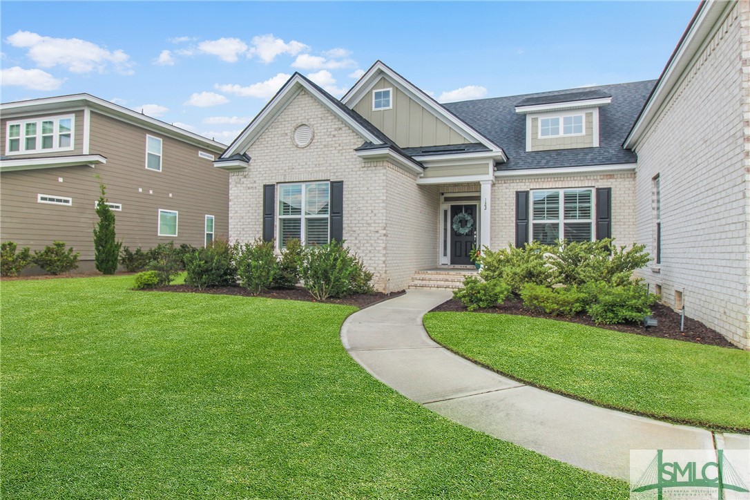 122 Champlain Drive