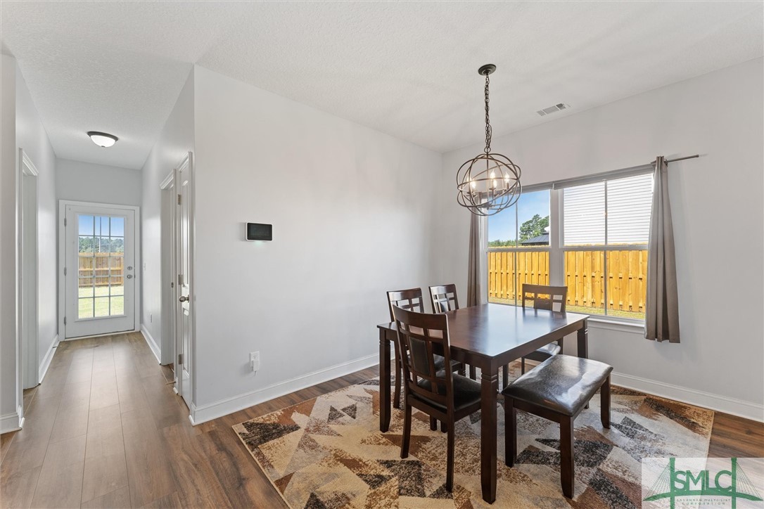 198 Archibald Avenue SE