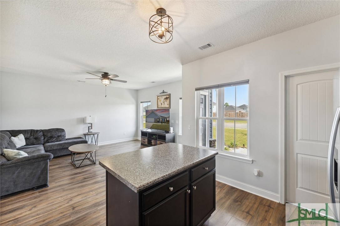 198 Archibald Avenue SE