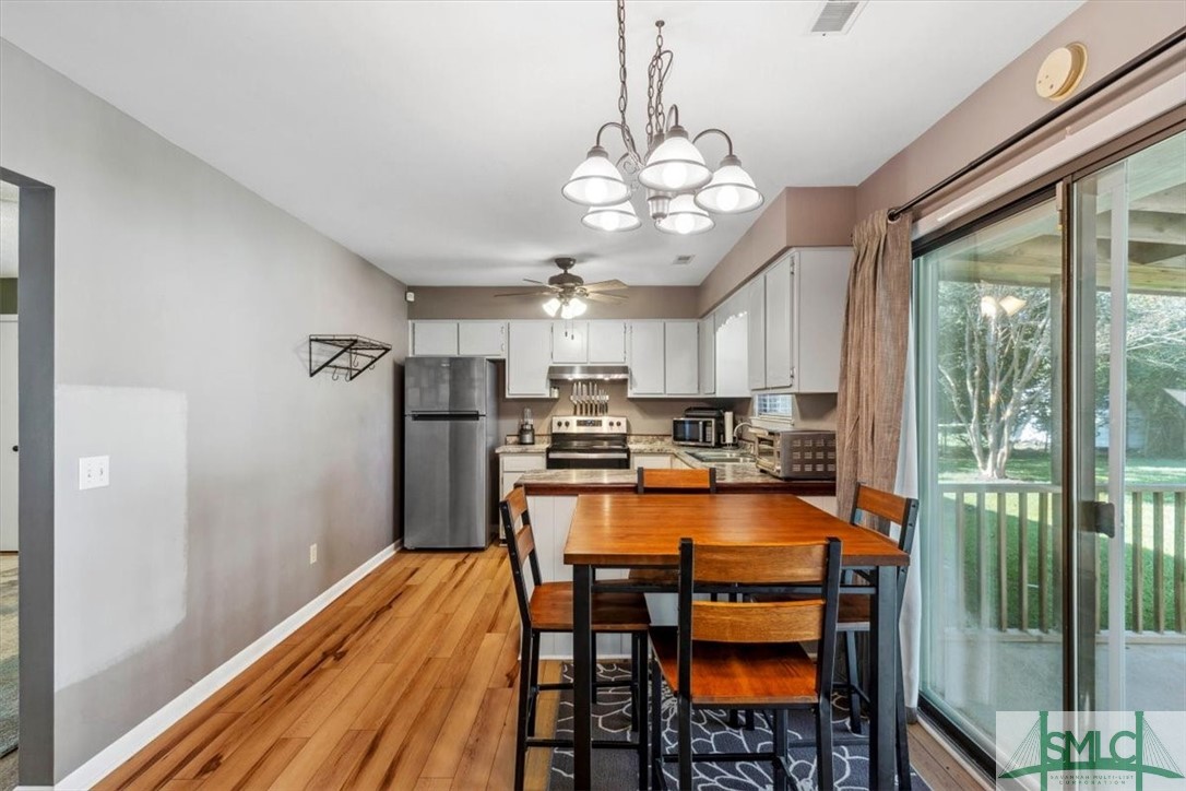 1217 Weston Way