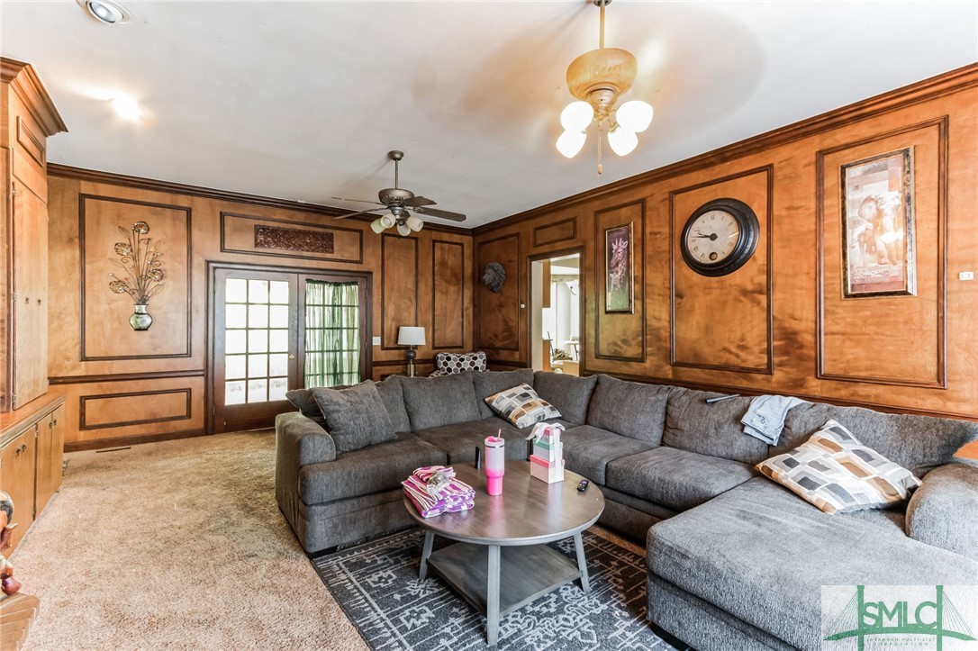 300 Pinewood Drive