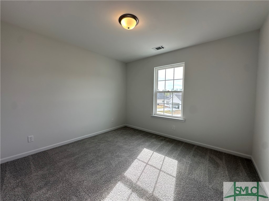 112 Renwick Loop