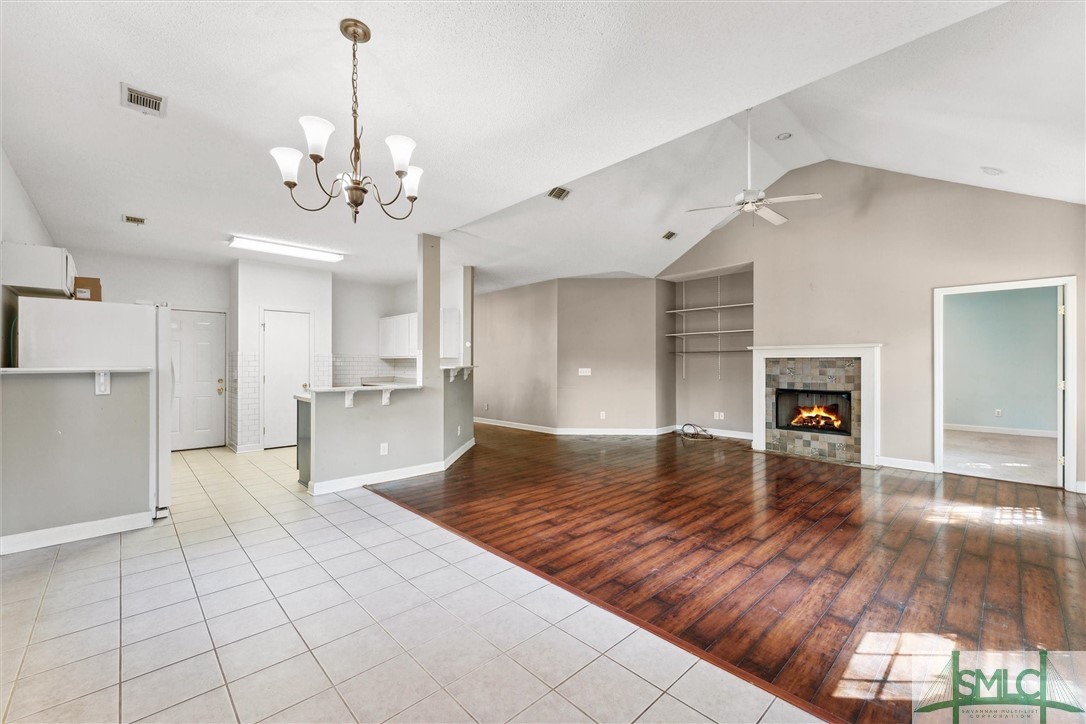1921 E 59th Street