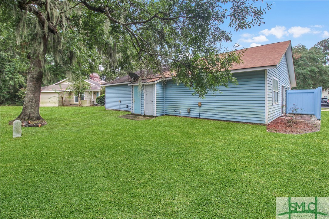 1401 King George Boulevard 16