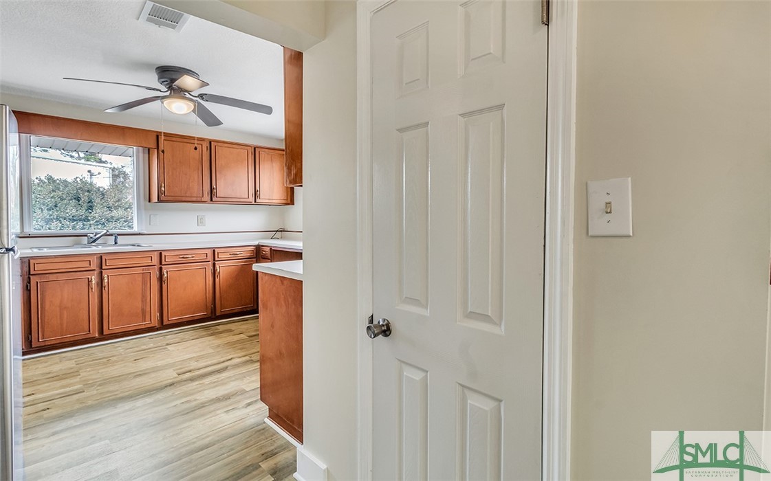 406 E US Highway 80 Highway