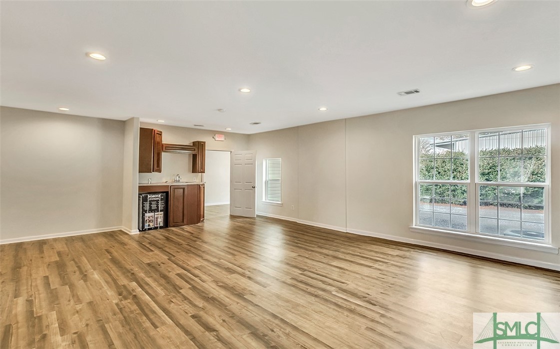 406 E US Highway 80 Highway