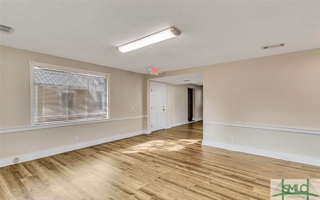 406 E US Highway 80 Highway