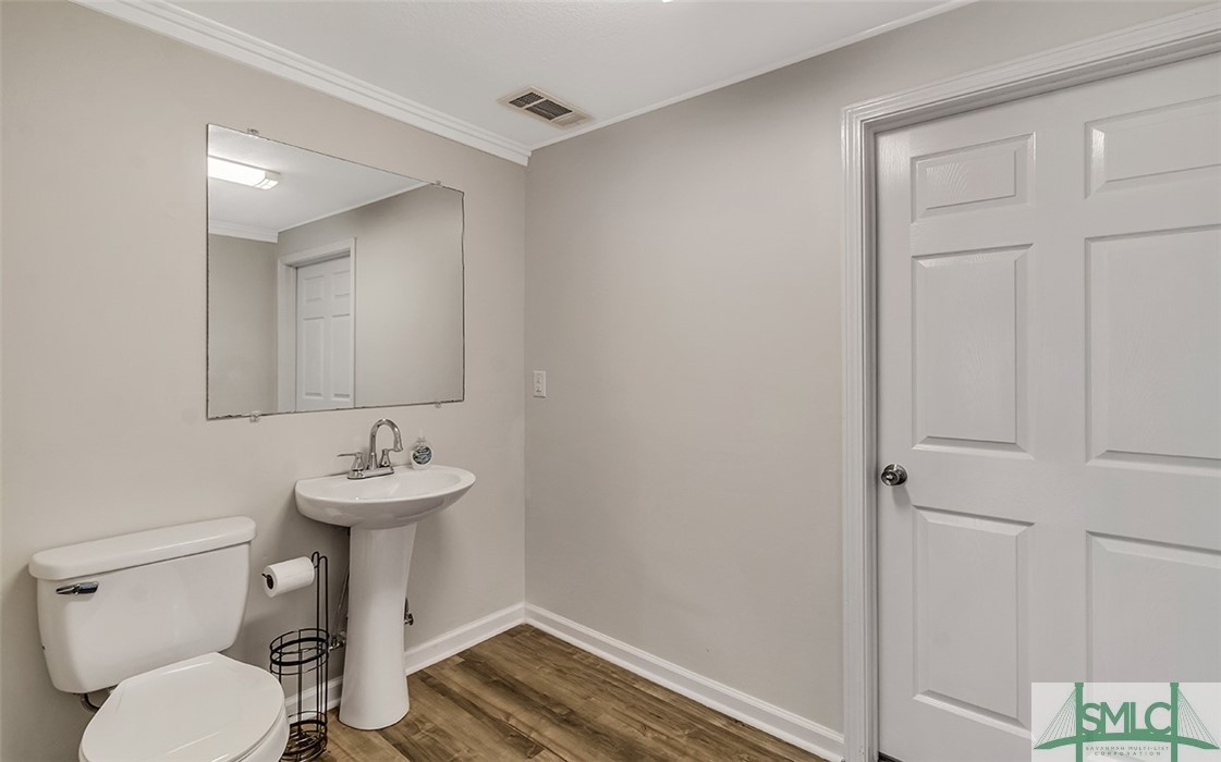 406 E US Highway 80 Highway