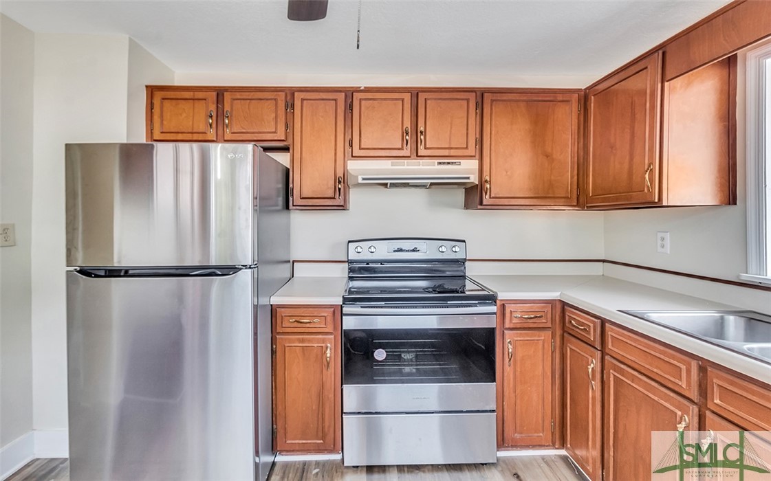 406 E US Highway 80 Highway