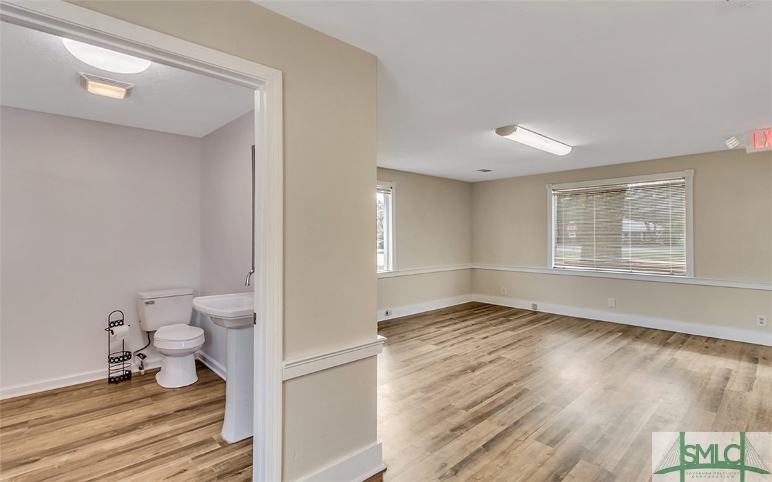 406 E US Highway 80 Highway