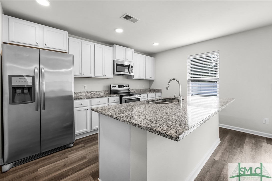 48 Hawkhorn Court