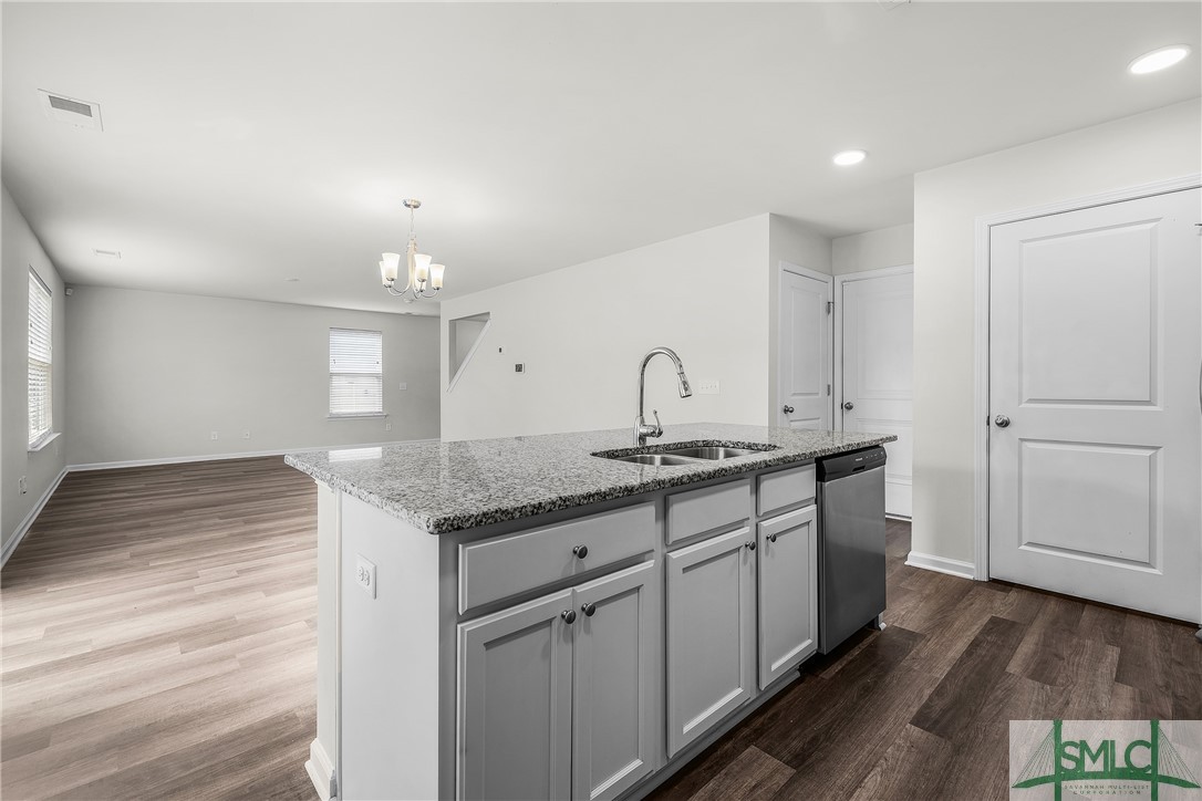 48 Hawkhorn Court