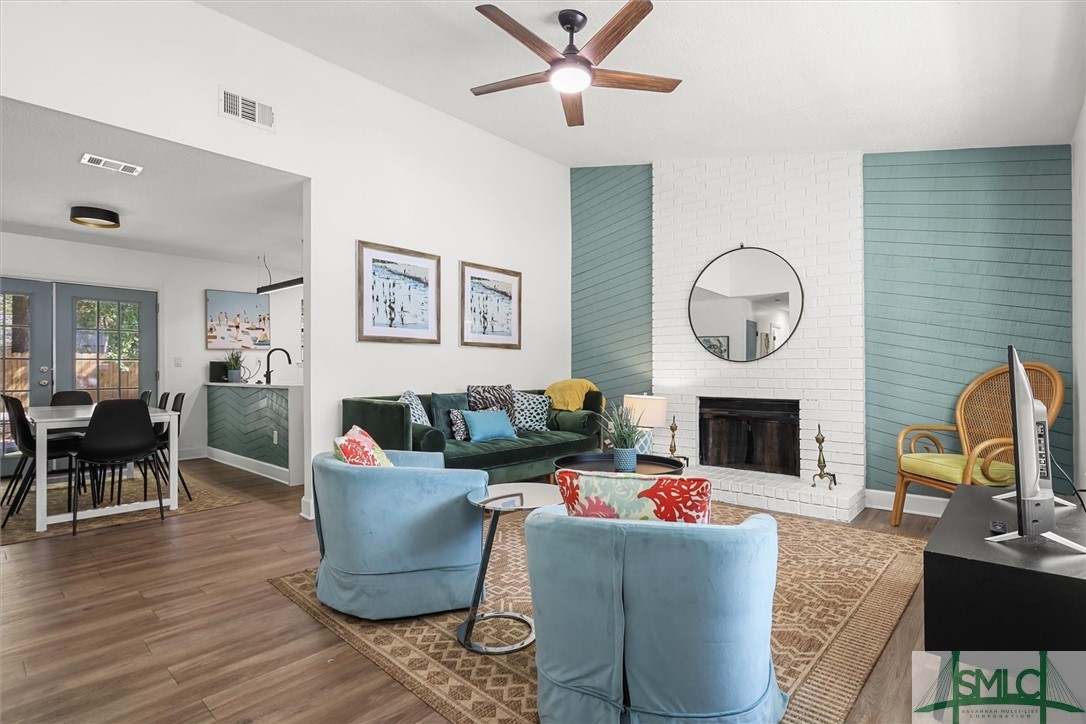 152 S Robinhood Drive