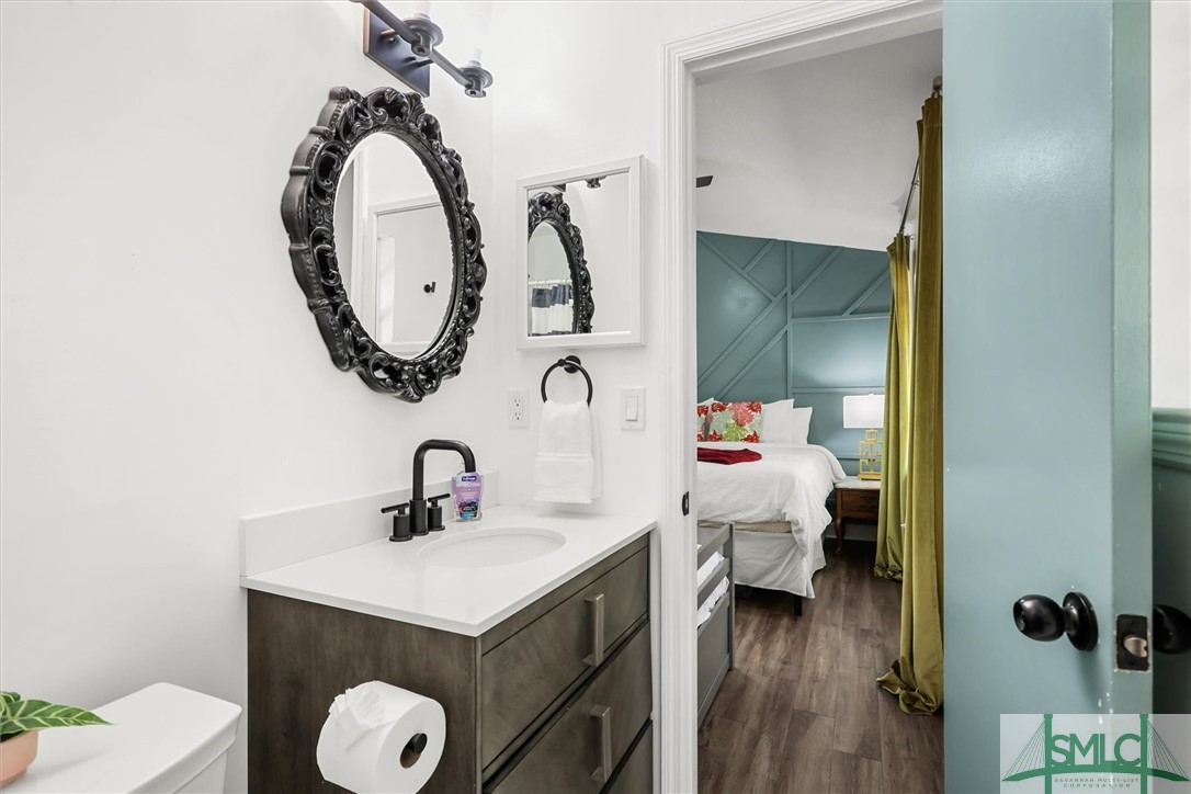 152 S Robinhood Drive