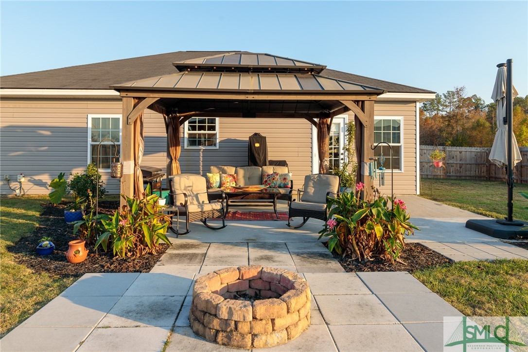 217 Bobwhite Trail NE