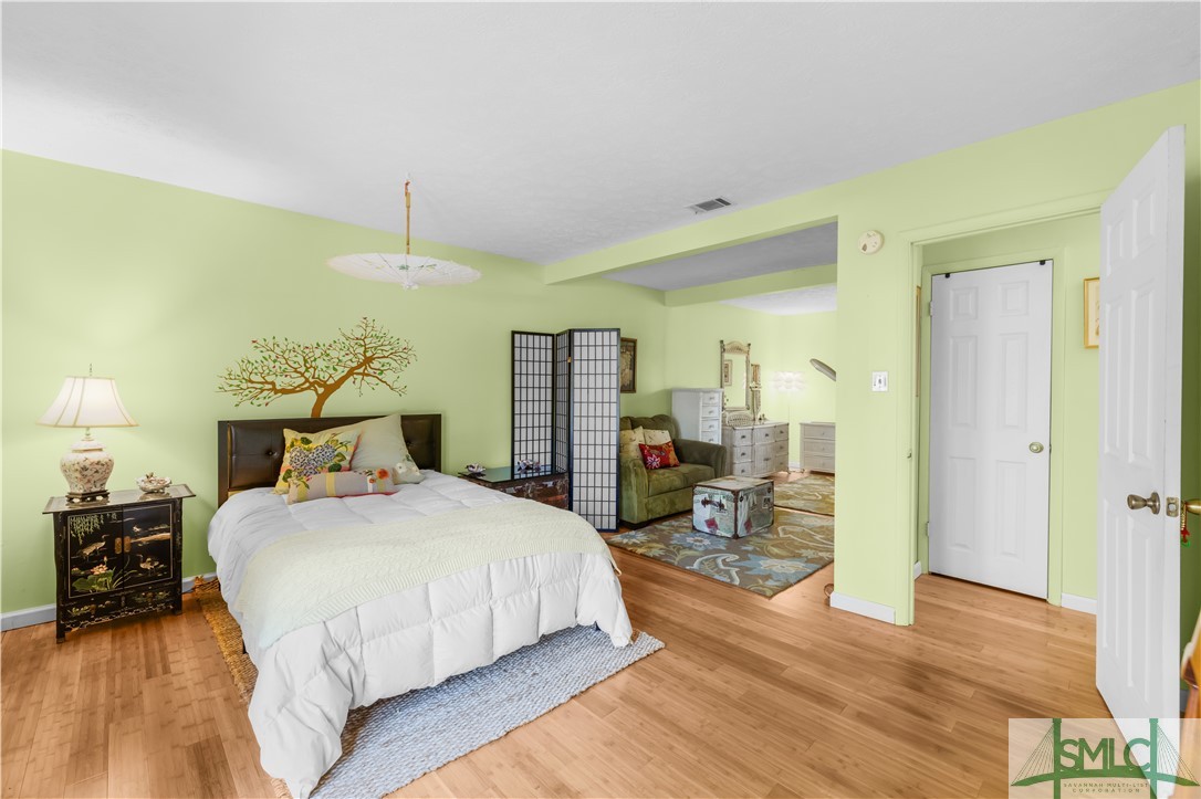118 Melrose Place