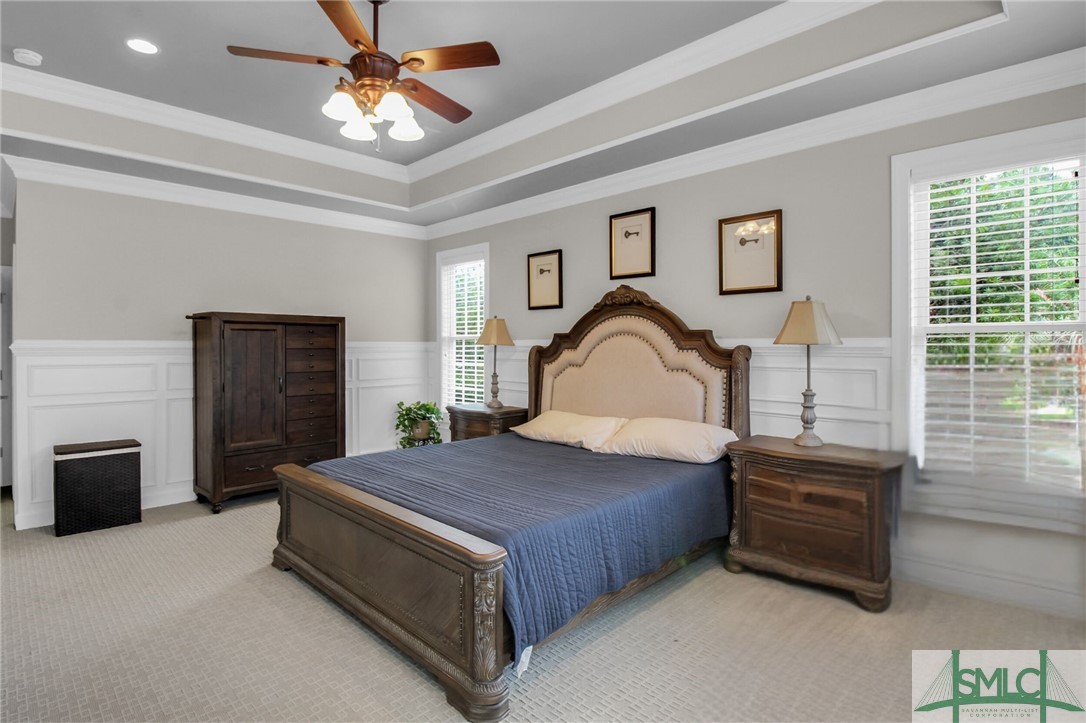 4 W Lake Heron Court