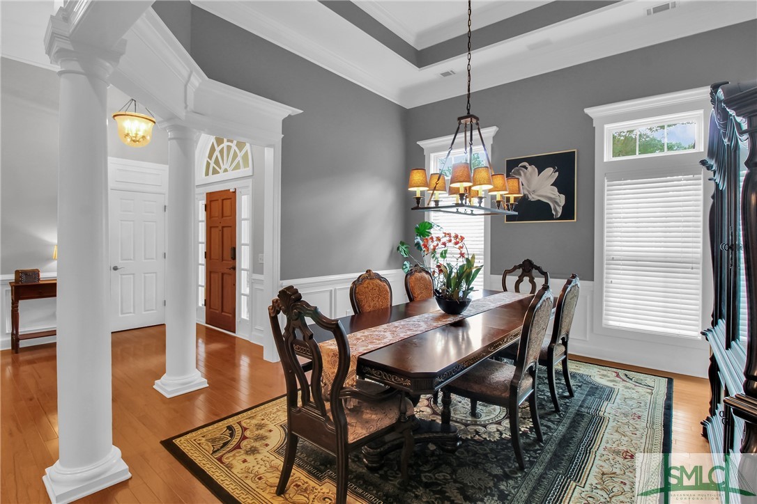 4 W Lake Heron Court