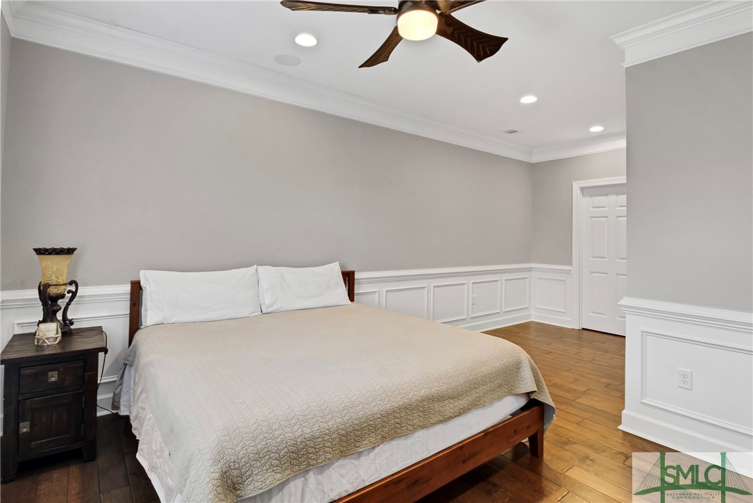 4 W Lake Heron Court