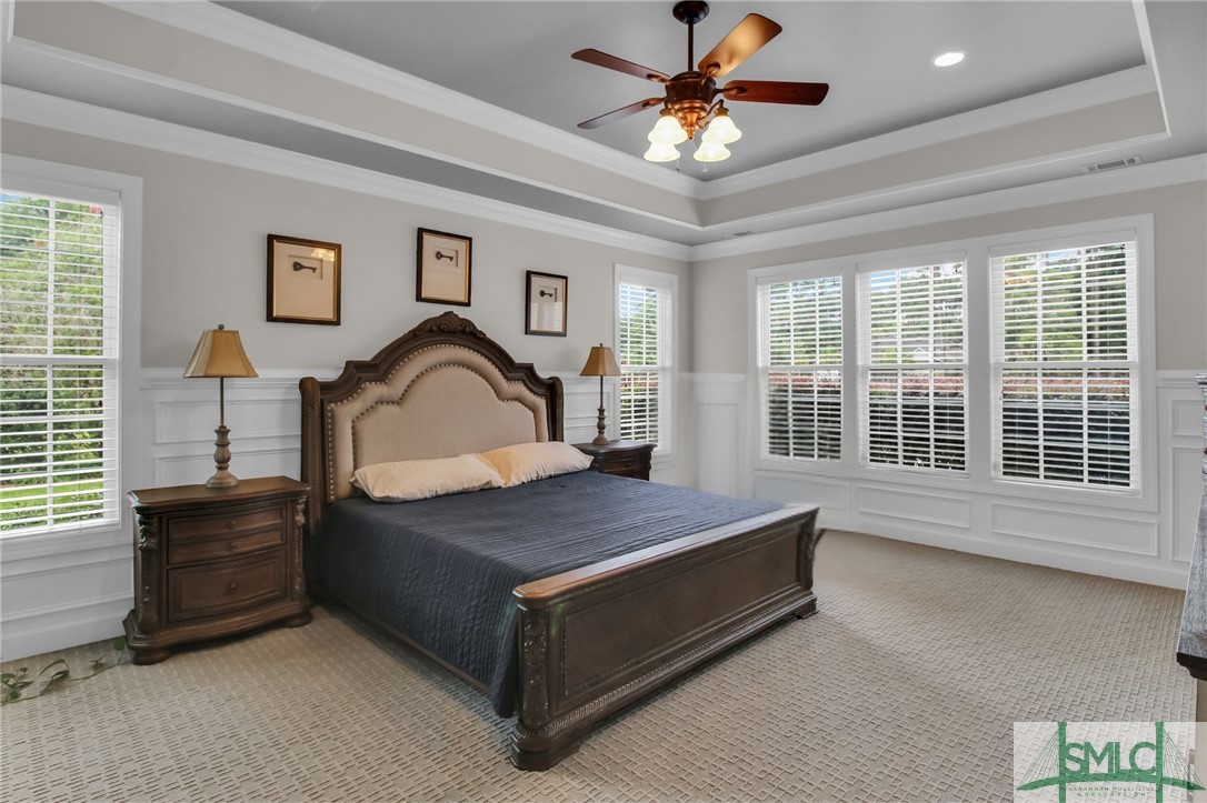 4 W Lake Heron Court