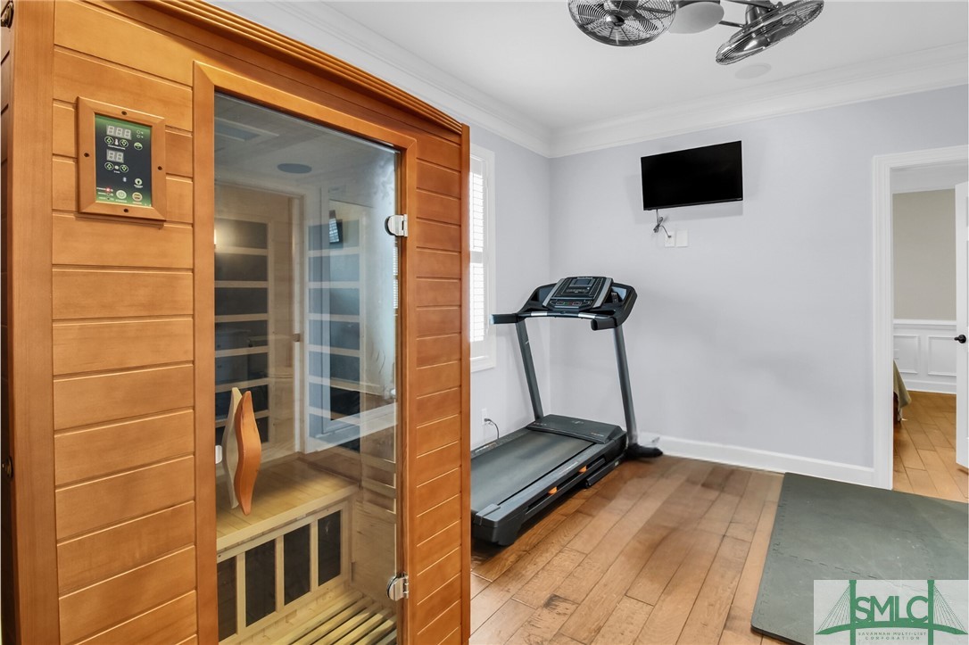 4 W Lake Heron Court