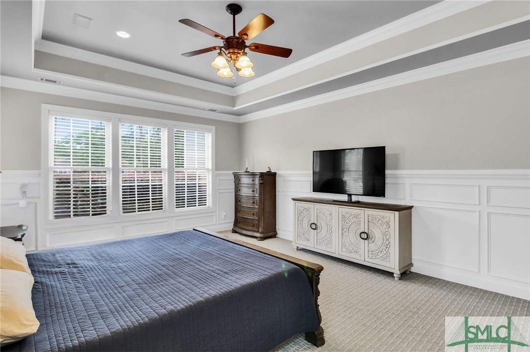 4 W Lake Heron Court