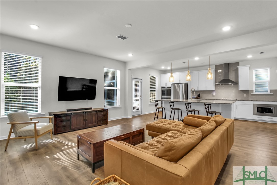 322 Serengeti Boulevard