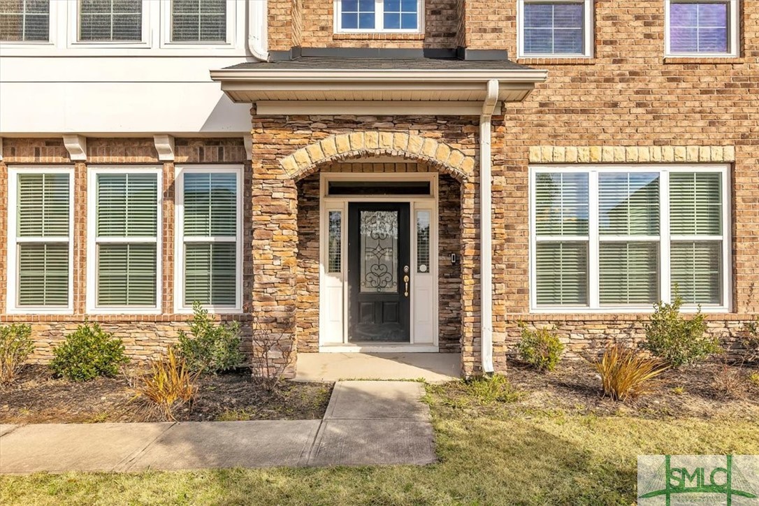 99 Winslow Circle