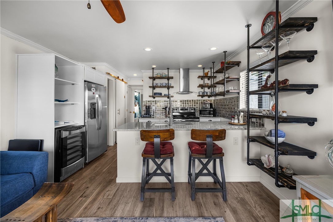1217 Bay Street 101A