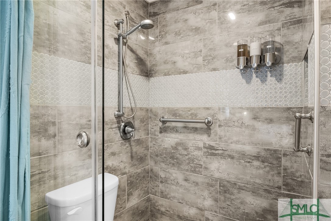 1217 Bay Street 101A