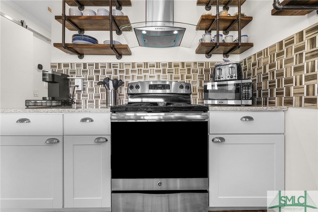 1217 Bay Street 101A