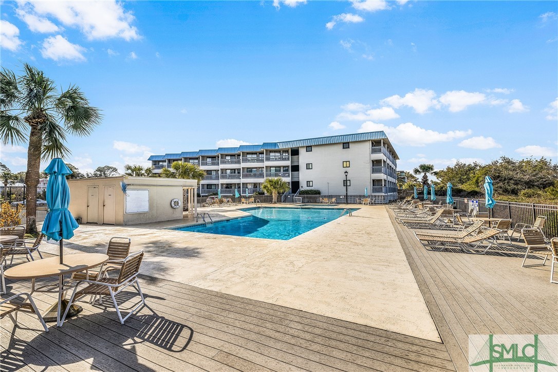 1217 Bay Street 101A