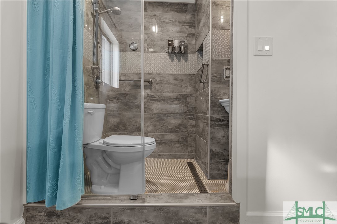 1217 Bay Street 101A