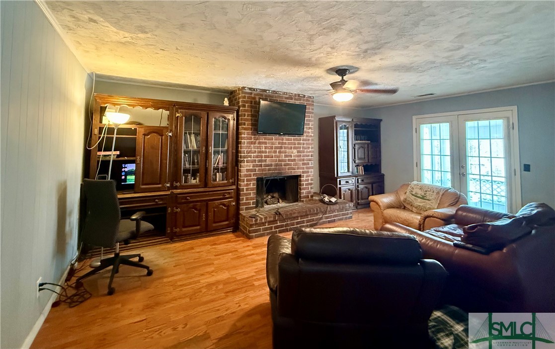 312 Schuman Drive