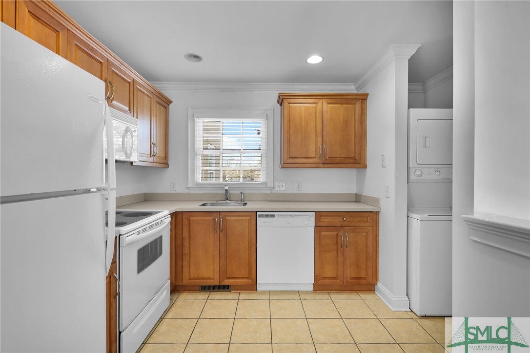 319 W Taylor Street