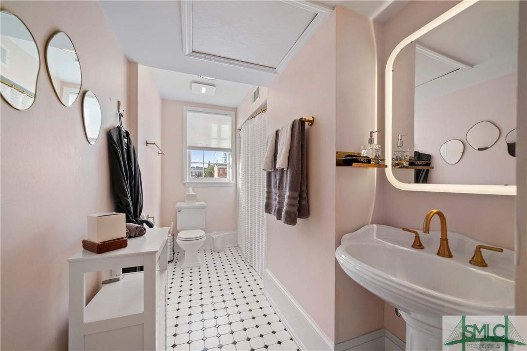 217 Abercorn Street C2