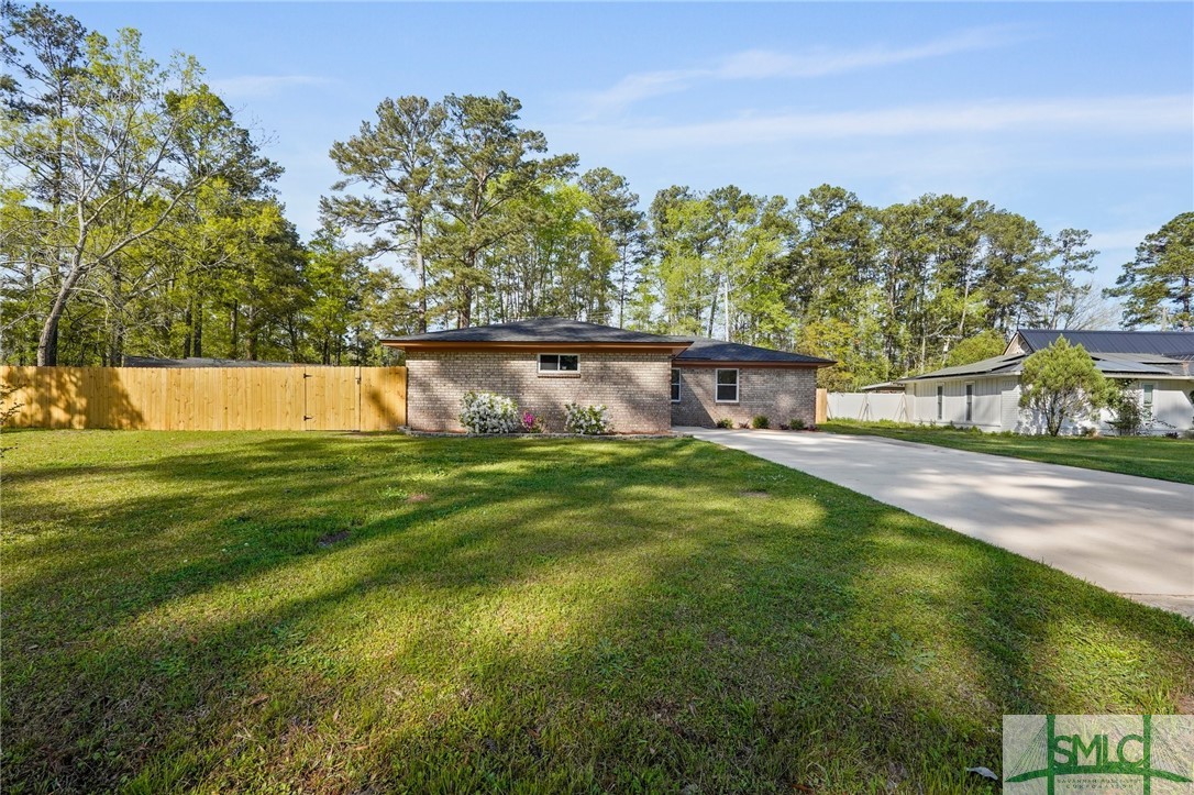 301 Benton Drive