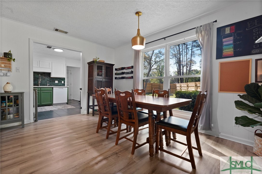 301 Benton Drive