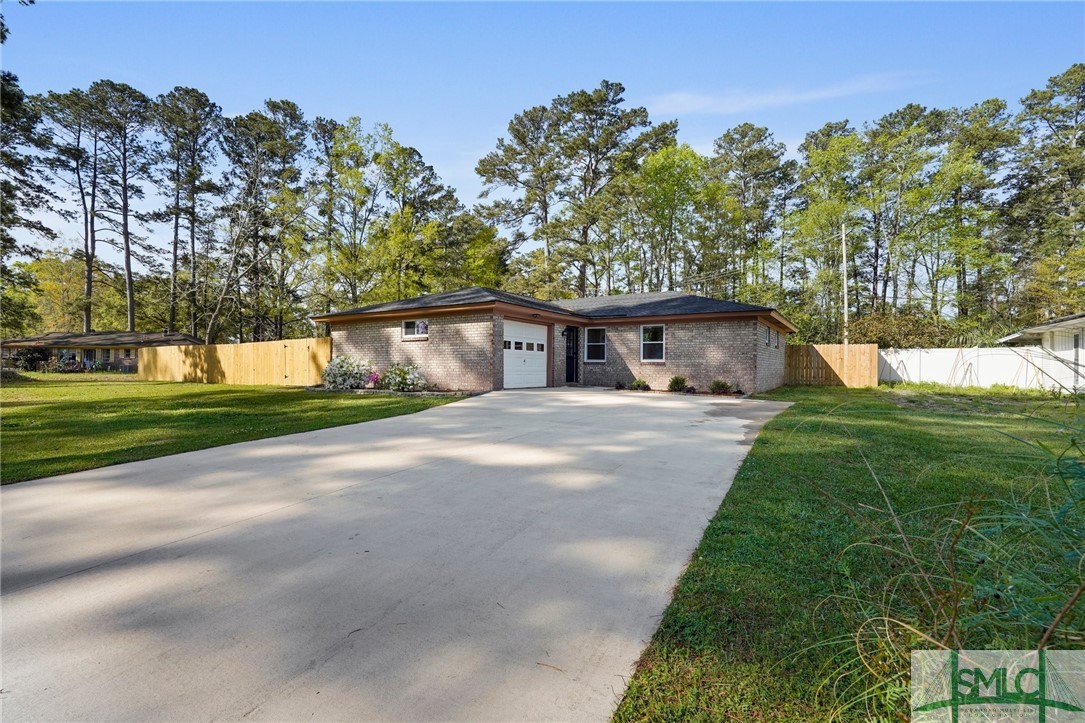 301 Benton Drive
